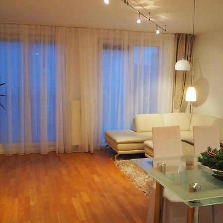 Modernes Studio-Apartment Nahe Zentrum Mit Garagenplatz Vienna Exterior photo